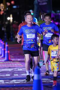 BIB: 4381, 3364, 3028
                            <button type="button" onclick="openModal(26226366)" class="btn btn-primary btn-sm float-right btn-popup" data-toggle="modal" data-target=".modal-high-quality">
                        <i class="fas fa-shopping-cart"></i> Add to Cart
                    </button>
                                            <button type="button" onclick="isThisMe(26226366, true)" class="btn btn-success btn-sm float-right btn-popup btn-isme hidden" data-toggle="tooltip" data-placement="bottom" title="นี่คือรูปของคุณใช่ไหม คลิกที่นี่เพื่อเอาเข้าอัลบั้ม">
                        <i class="fas fa-plus"></i> Add to album
                    </button>
                    <button type="button" onclick="isThisMe(26226366, false)" class="btn btn-warning btn-sm float-right btn-popup btn-isnotme hidden">
                        <i class="fas fa-ban"></i> Remove from album
                    </button>